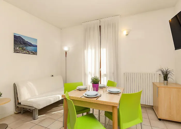 Mobilehome In Am Luganersee * ポルレッツァ